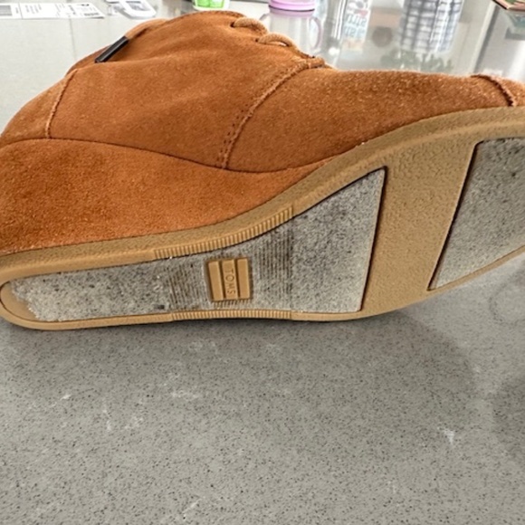 TOMS Women's Size 7 Brown Suede Ankle Lace Up Wedge 2.5" Booties - Picture 10 of 10